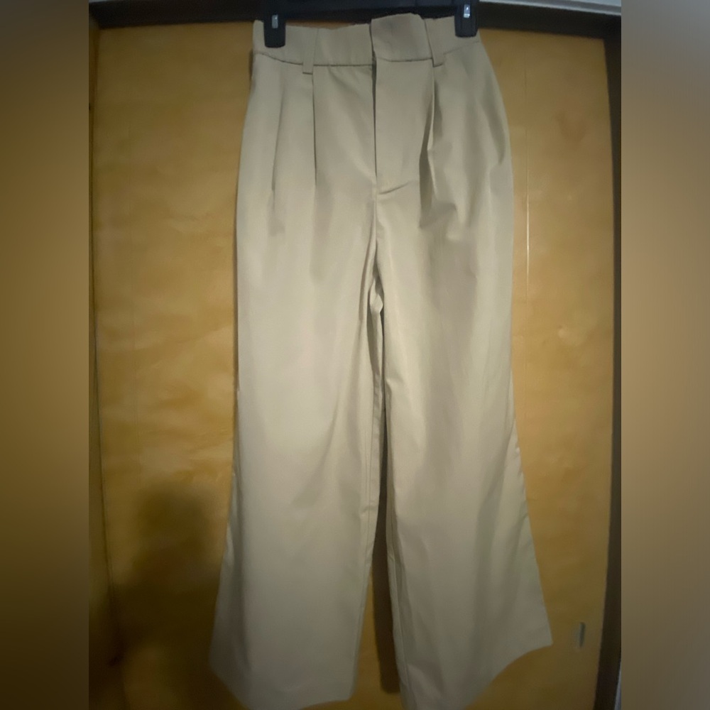 "ZARA" wide leg pants.